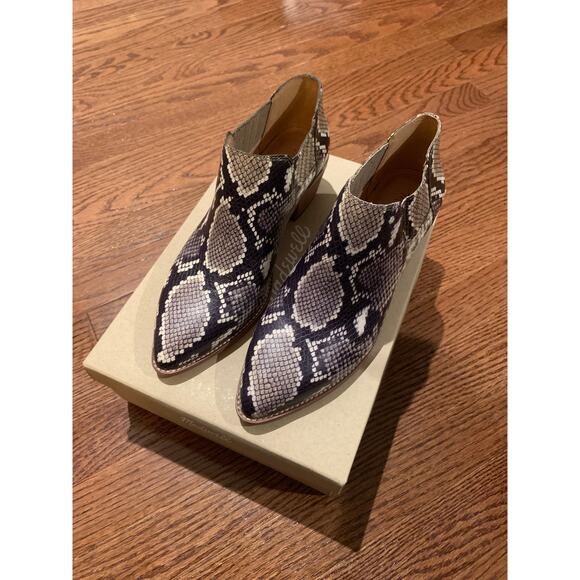 Sonia Low Leather Snakeskin Printed Chelsea 7.5 - Picture 1 of 6